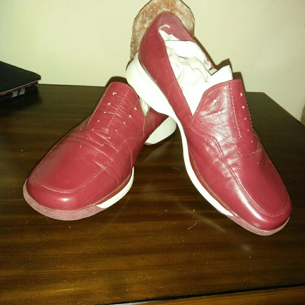 BCBG loafers